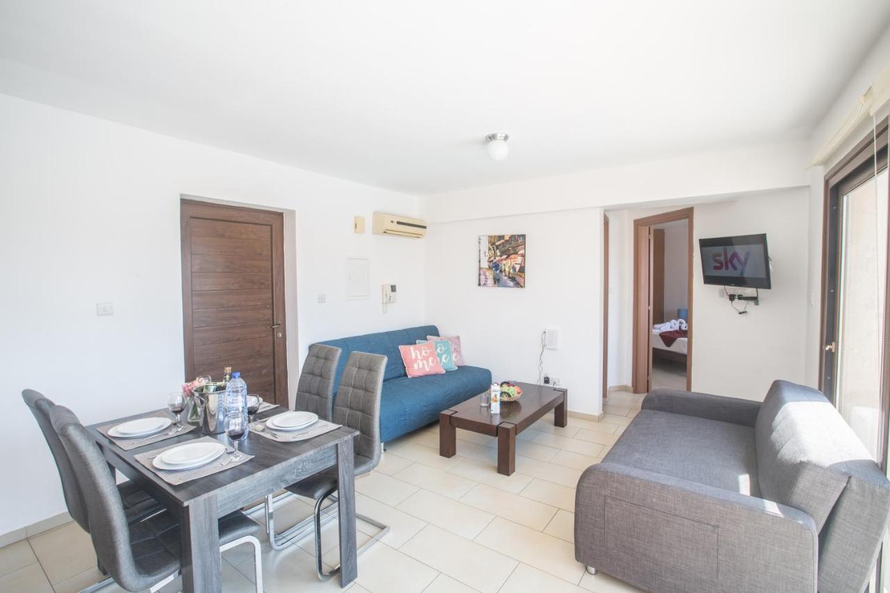 Napiana Apartments Ayia Napa Ngoại thất bức ảnh