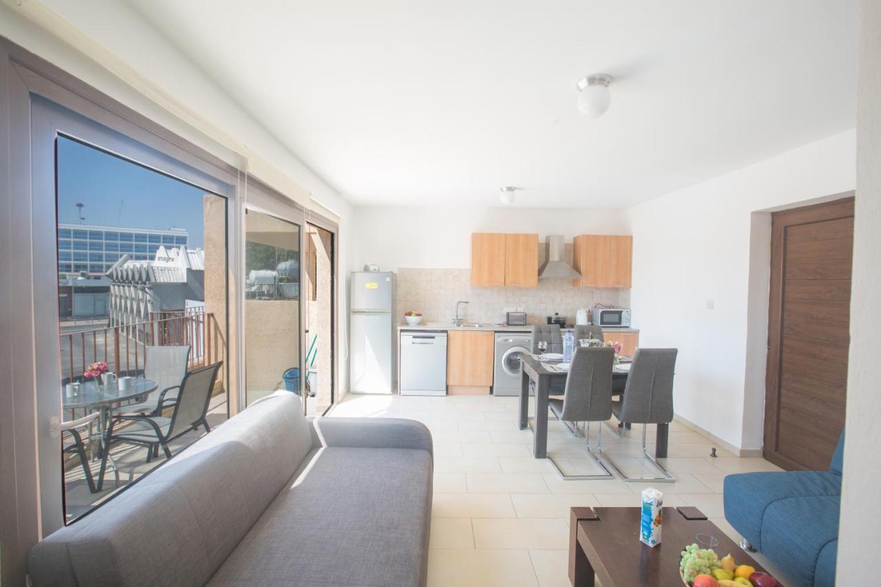 Napiana Apartments Ayia Napa Ngoại thất bức ảnh