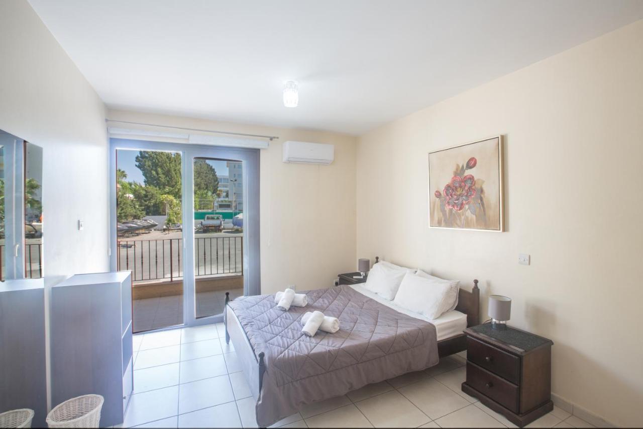 Napiana Apartments Ayia Napa Ngoại thất bức ảnh