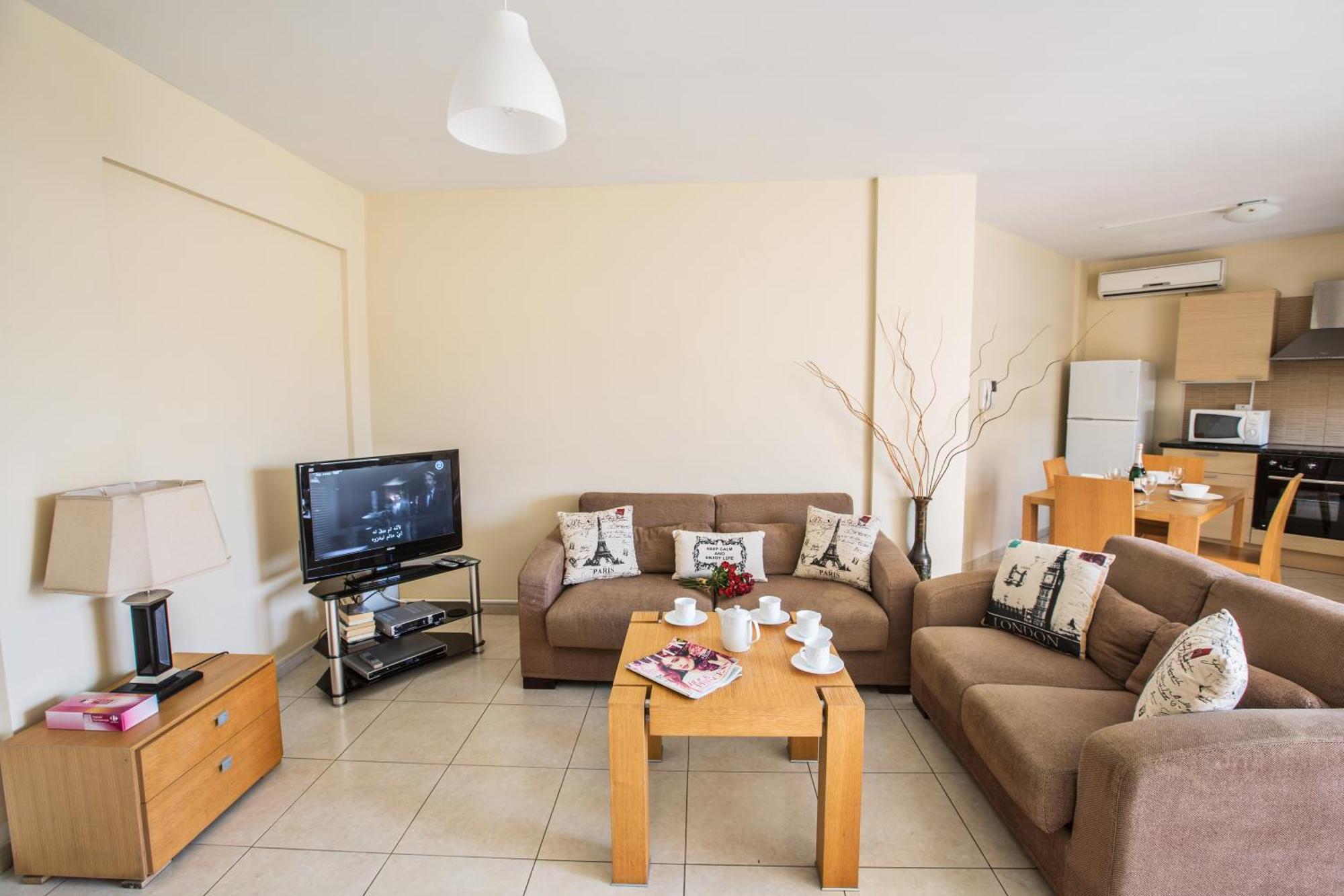 Napiana Apartments Ayia Napa Phòng bức ảnh