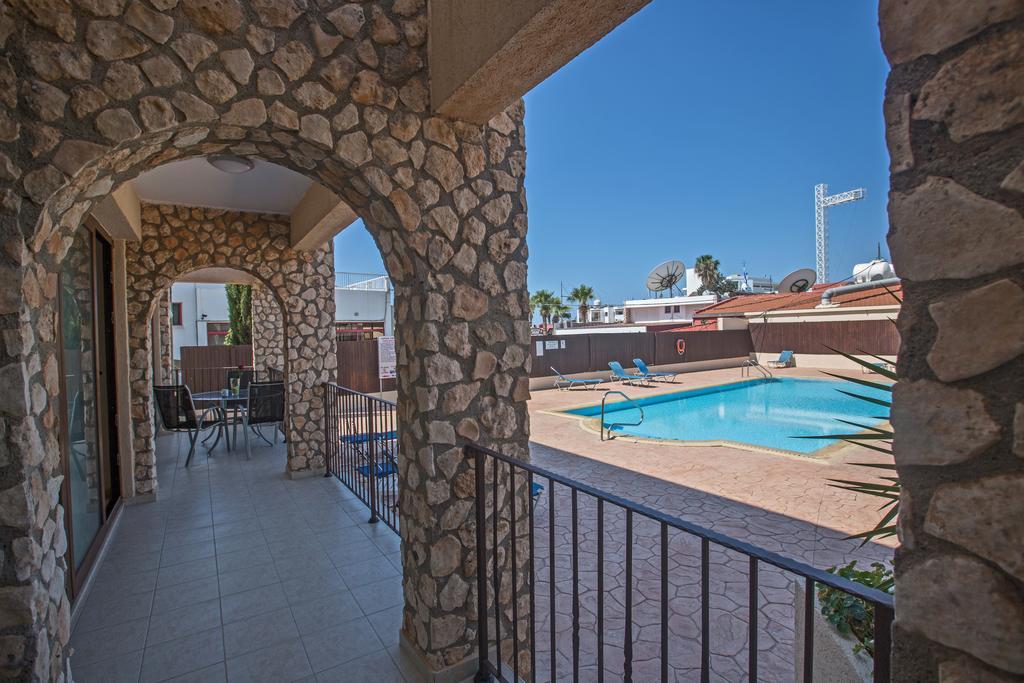 Napiana Apartments Ayia Napa Ngoại thất bức ảnh