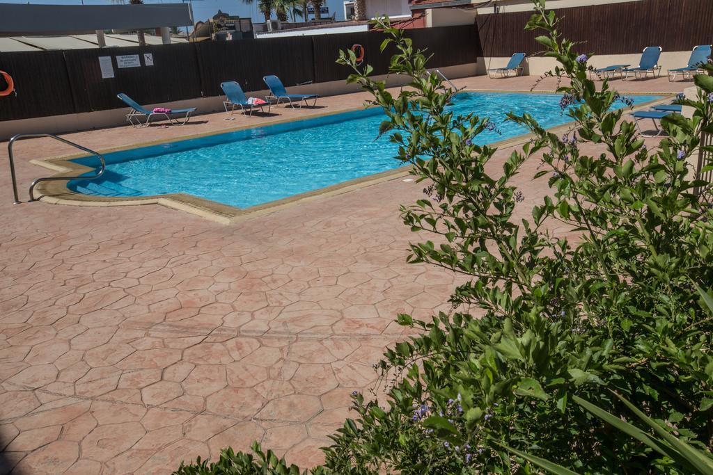 Napiana Apartments Ayia Napa Ngoại thất bức ảnh